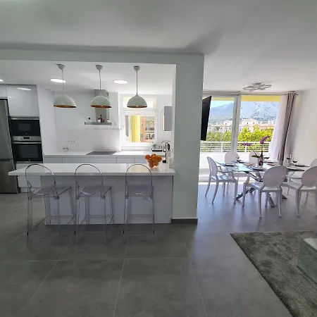 Modern 3 Bedroom Luxury In Apartment Torremolinos
