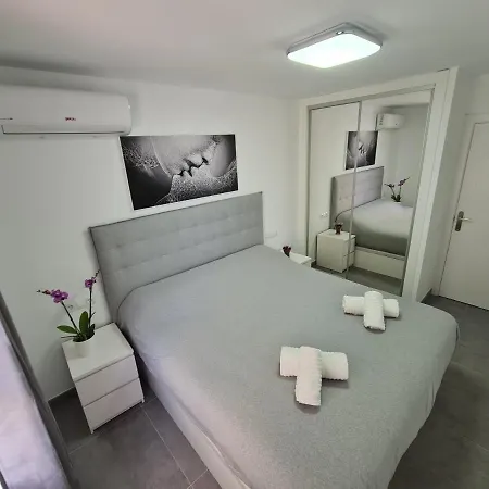 Modern 3 Bedroom Luxury In *